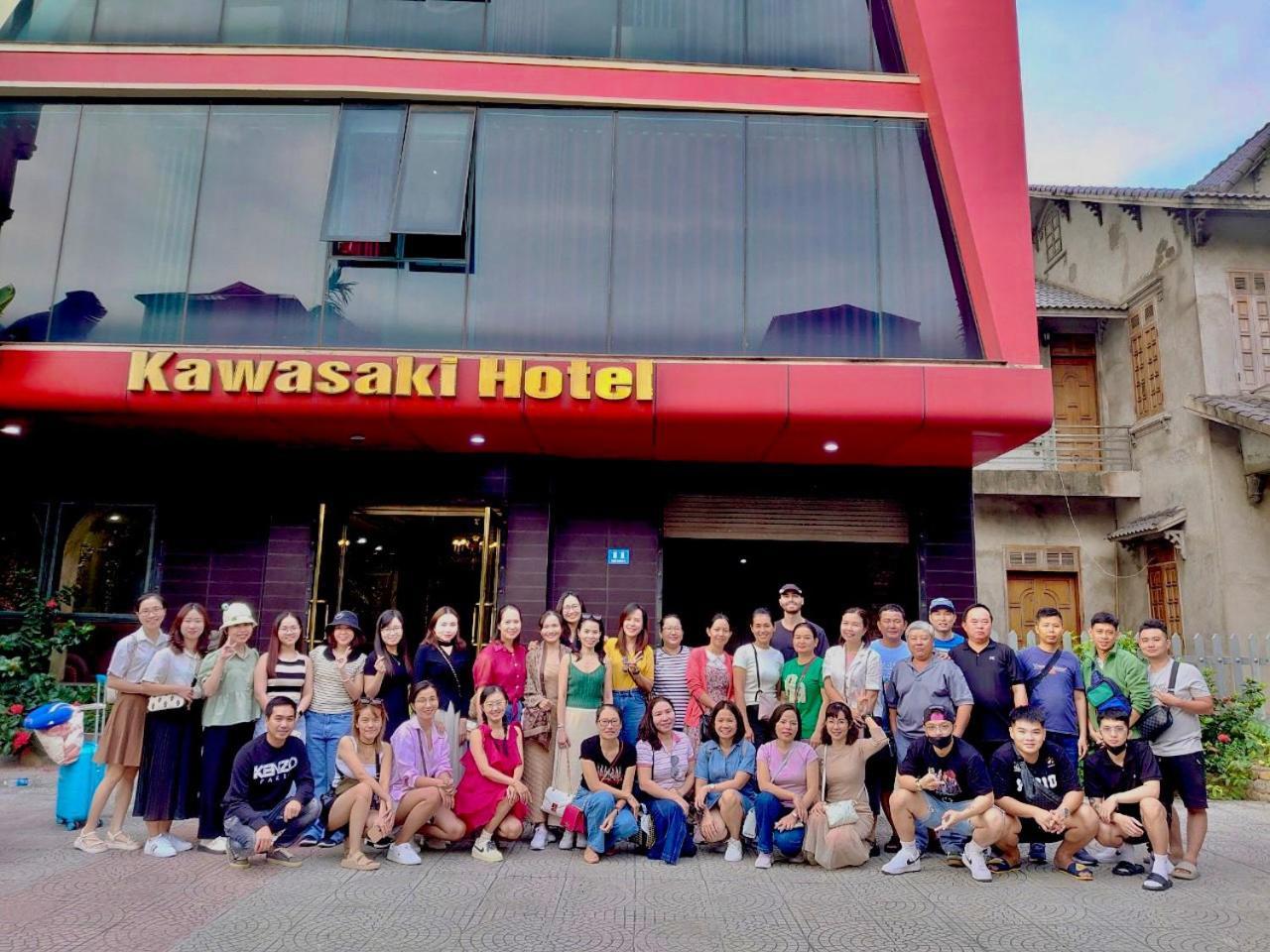Kawasaki Noi Bai Airport Hotel Екстериор снимка