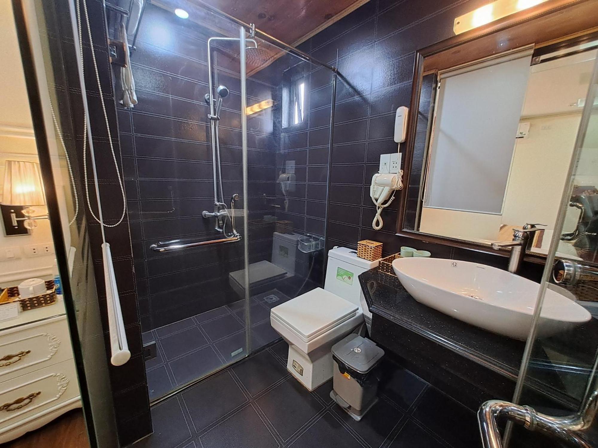 Kawasaki Noi Bai Airport Hotel Екстериор снимка